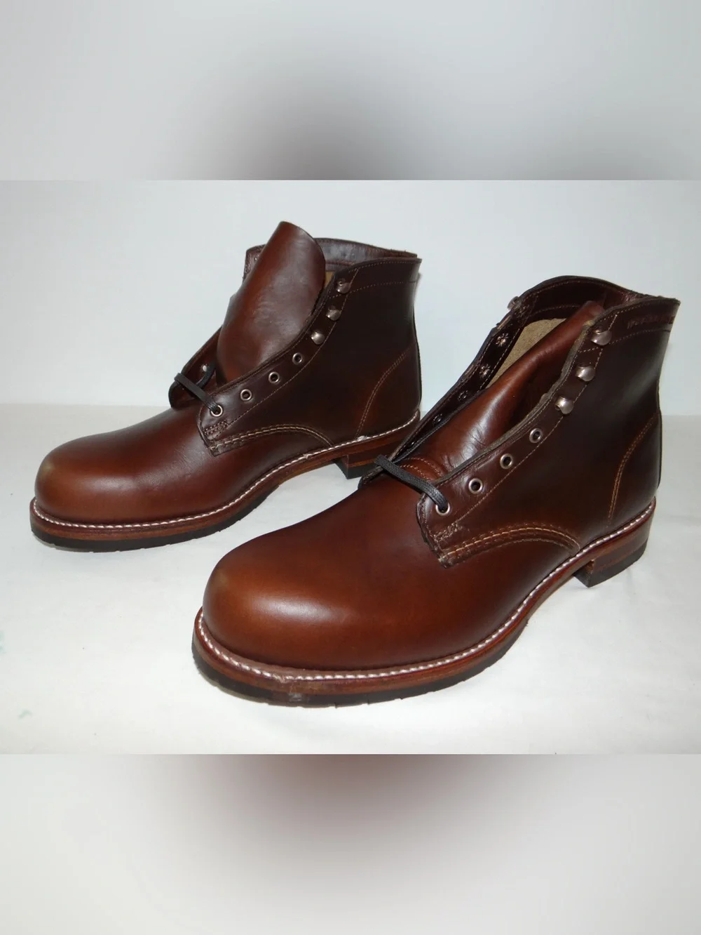 WOLVERINE 1000 Mile Horween leather boots Brown New